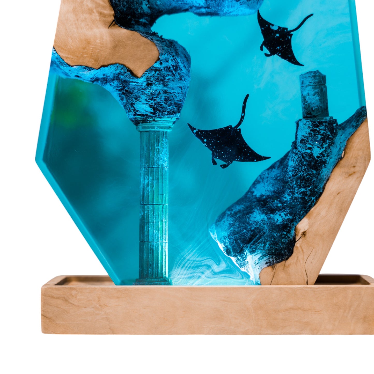 Stingray Resin Lamp – Ocean Night Light – Signature Edition