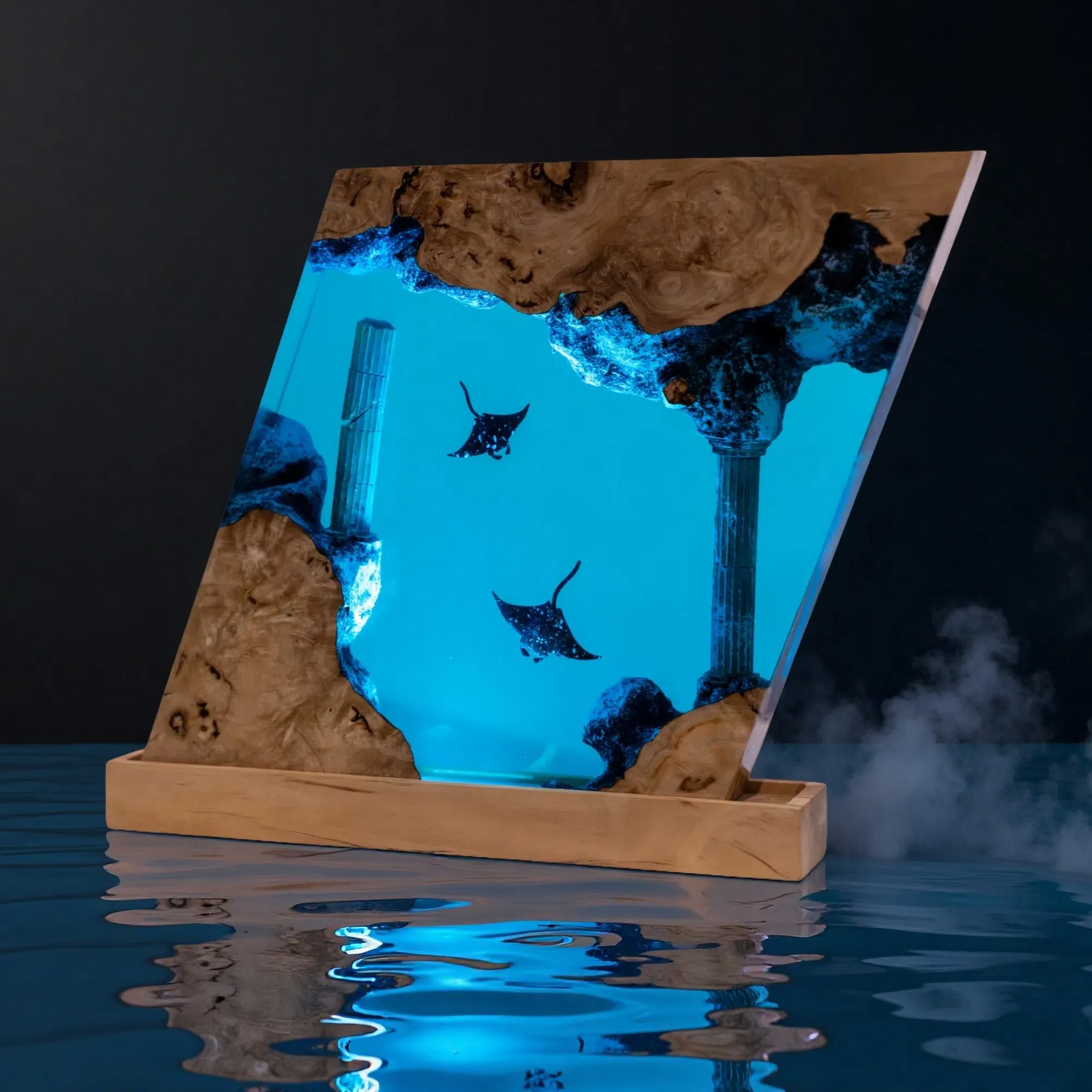 Stingray Reef Column Resin Lamp – Ocean Depths Collection