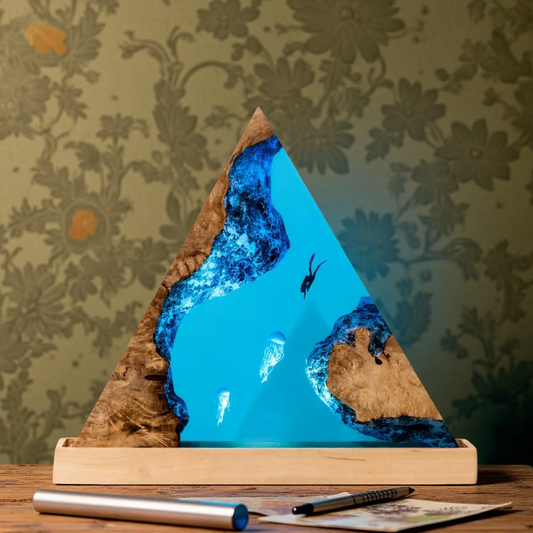 Jellyfish Resin Lamp – Ocean Breeze Glow