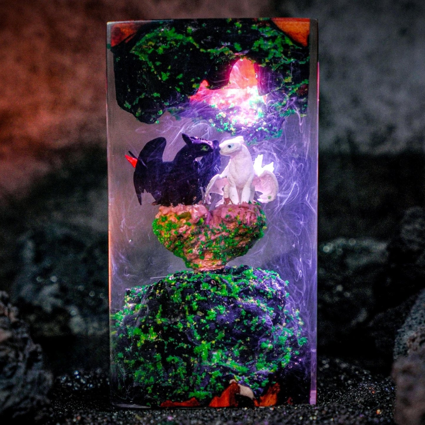 Toothless & Light Fury Epoxy Resin Lamp – Dragon Night Light Decor – LY471