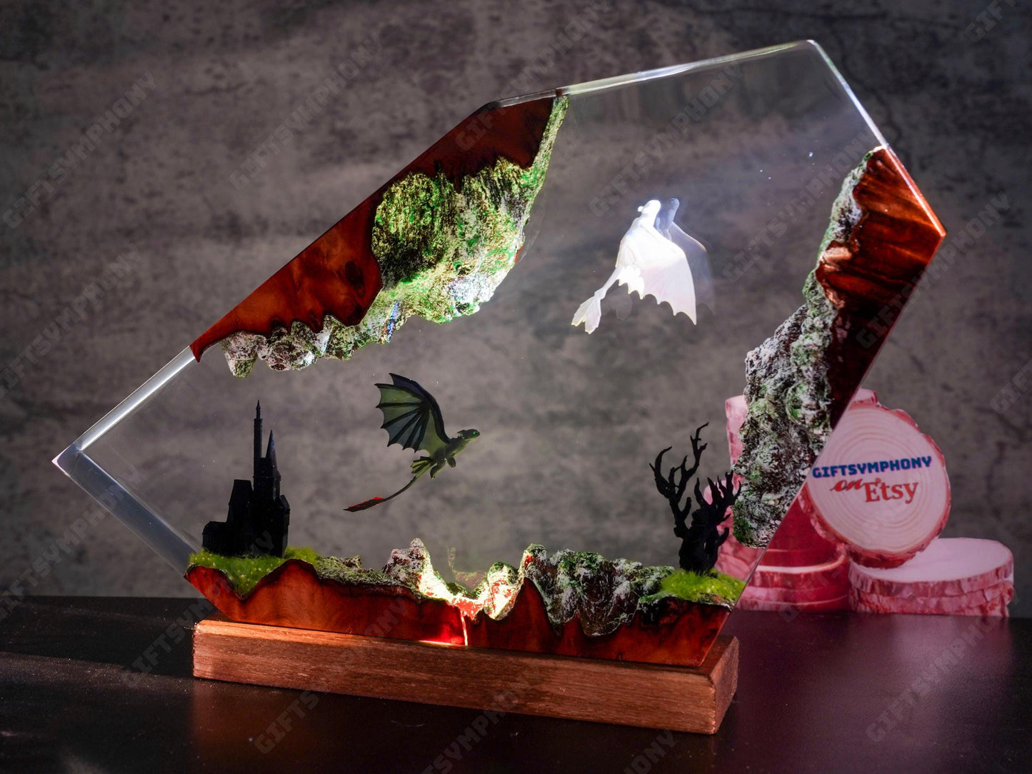 Green Aquatic Fish Epoxy Lamp – LY429