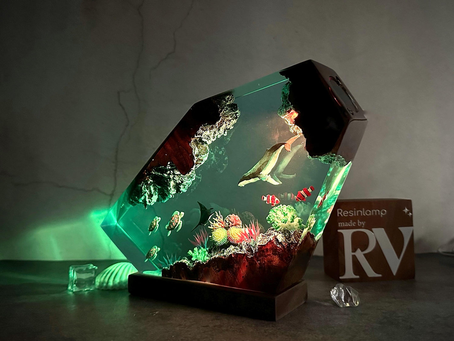 Turquoise Tropical Fish Ocean Epoxy Lamp – LY160