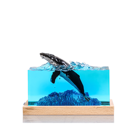 Ocean Dolphin Epoxy Lamp – LY472