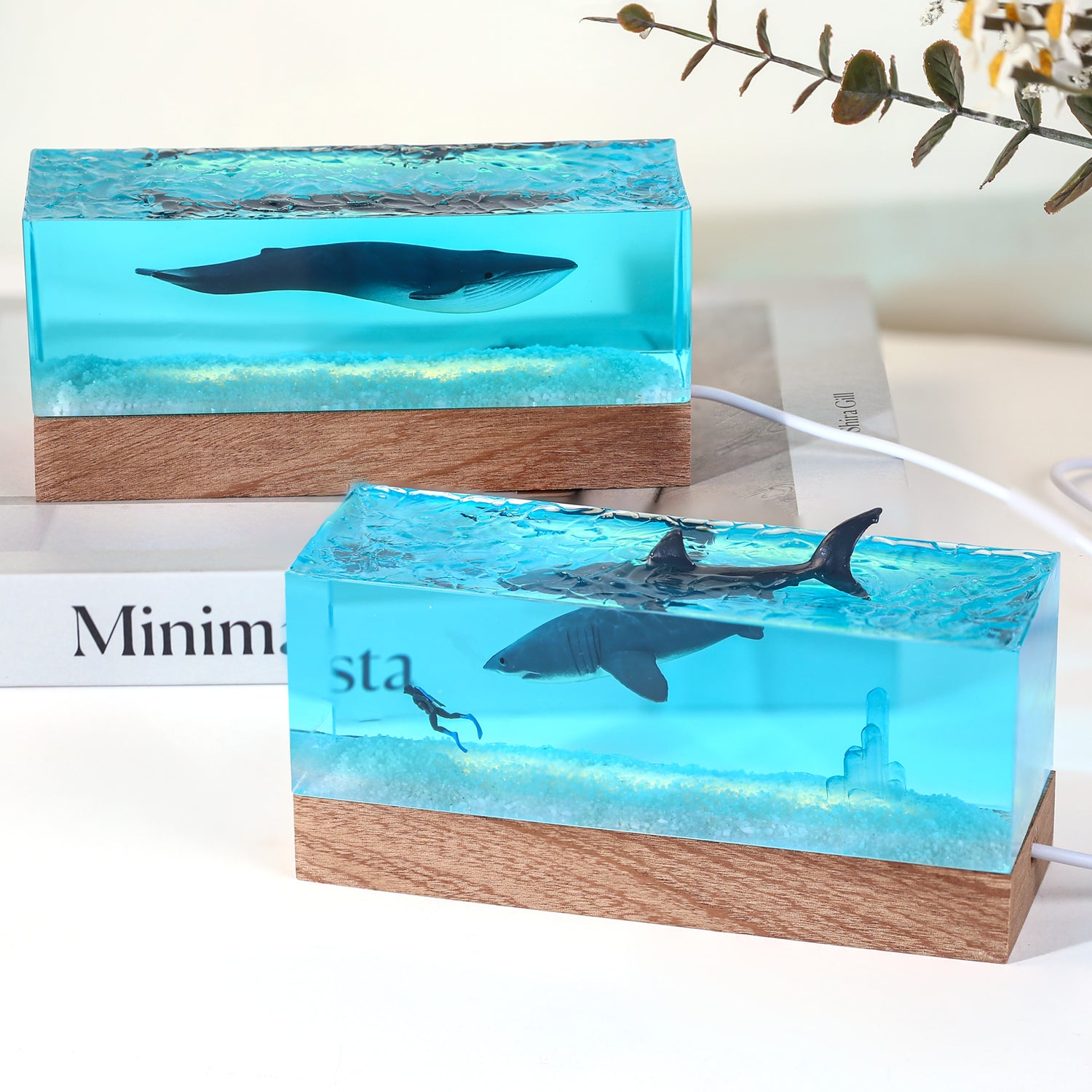 Blue Whale Ocean Epoxy Lamp – XB004