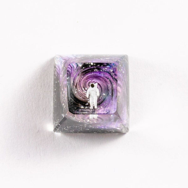 ASTRONAUT INTERSTELLAR GALAXY (VER 1) – ARTISAN KEYCAP