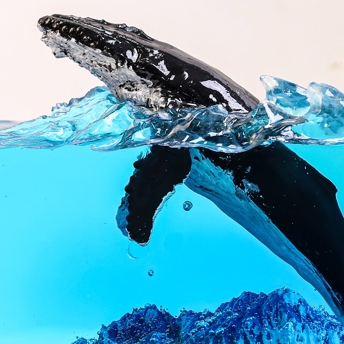 Ocean Dolphin Epoxy Lamp – LY472