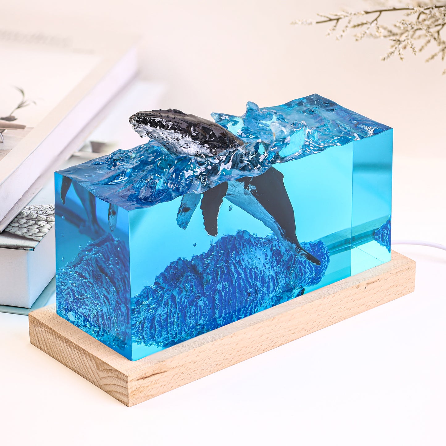 Ocean Dolphin Epoxy Lamp – LY472