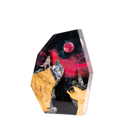 Wolf Howl Resin Lamp – Red & Black Night Scene – Fantasy Night Light