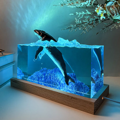 Ocean Dolphin Epoxy Lamp – LY472