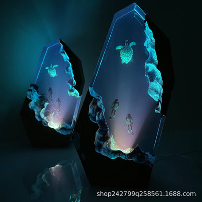 Mystical Deep-Sea Creature Epoxy Lamp – LY009-1