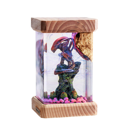 Xenomorph Alien Resin Lamp – Model ĐV2 – Sci-Fi Night Light