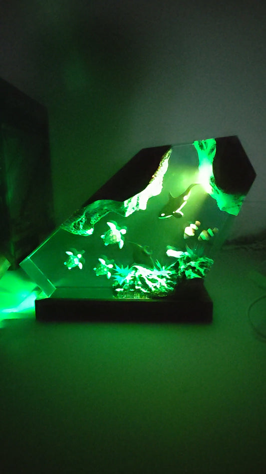 Blue Sky Beach Epoxy Lamp – LY068