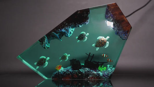 Emerald Ocean Coral Reef Epoxy Lamp – LY187
